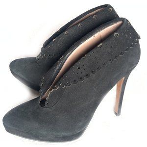 Woman Shoes